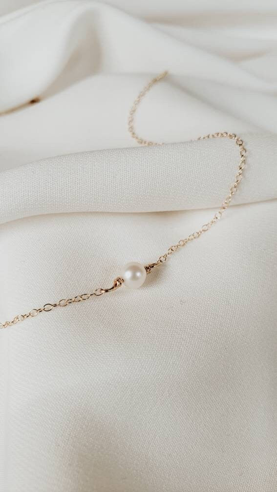 Salaya Necklace // Freshwater Pearls + 14k GF or Silver